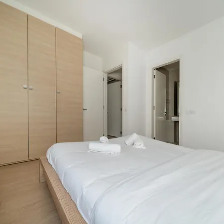 Luxurious 2 Bedroom Flat Strovolos