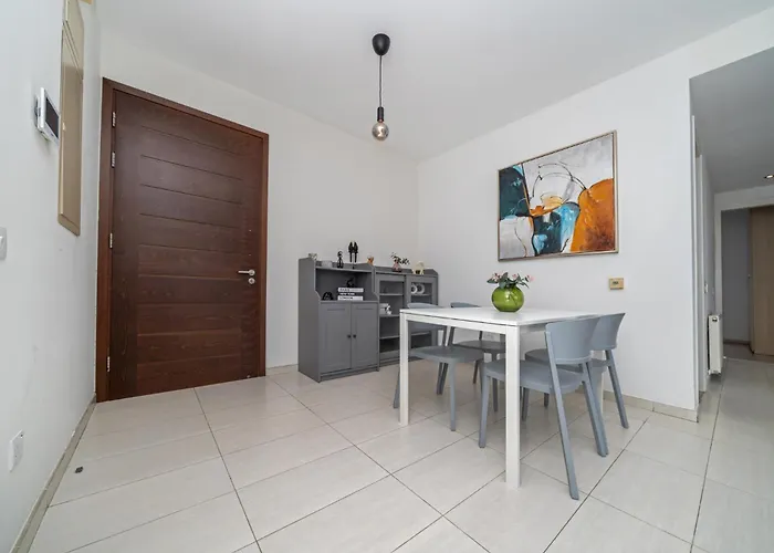 Luxurious 2 Bedroom Flat Appartement Strovolos