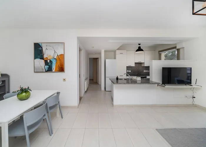 Luxurious 2 Bedroom Flat Appartement