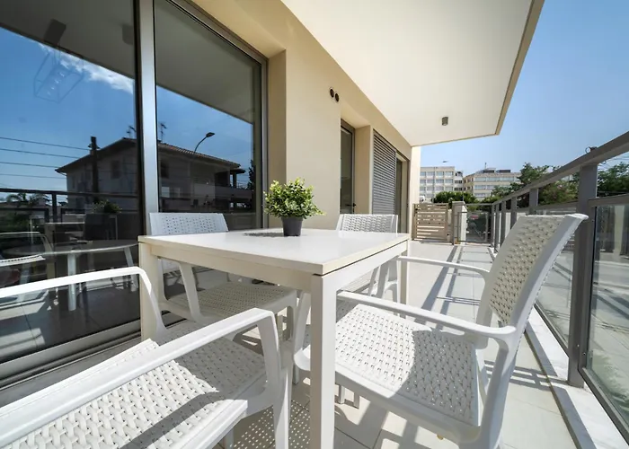 Appartement Luxurious 2 Bedroom Flat Strovolos